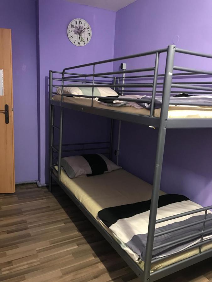 Backpacker Hostel Прага Екстер'єр фото